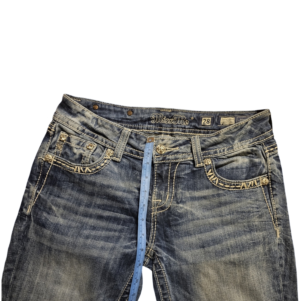 Miss Me Blue Cropped Jeans with Vintage Wash - Picture 4 of 7
